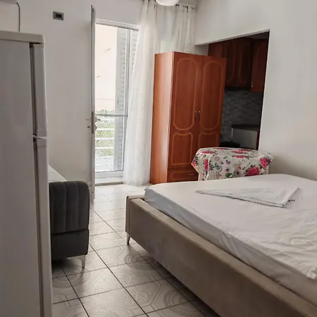 Minaj 3* Ksamil