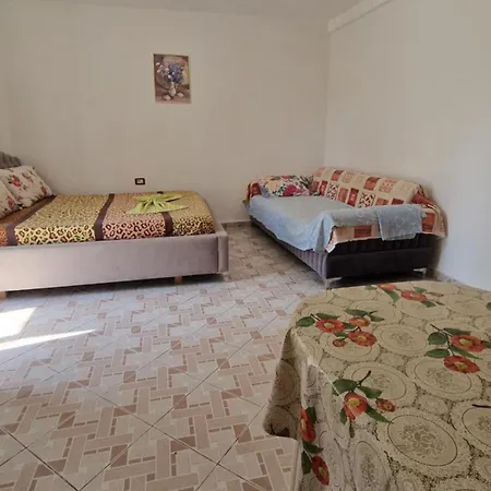 Minaj Gasthof Ksamil