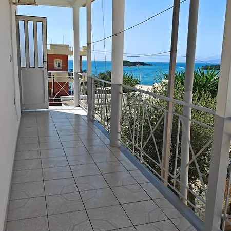 Minaj Guest house